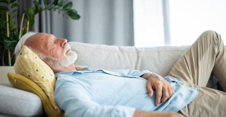 People Who Become Homebodies As They Get Older Usually Have These 19 Valid Reasons