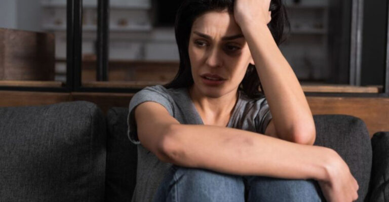 The Quiet Damage: 17 Ways Living With a Narcissistic Spouse Slowly Wears You Down