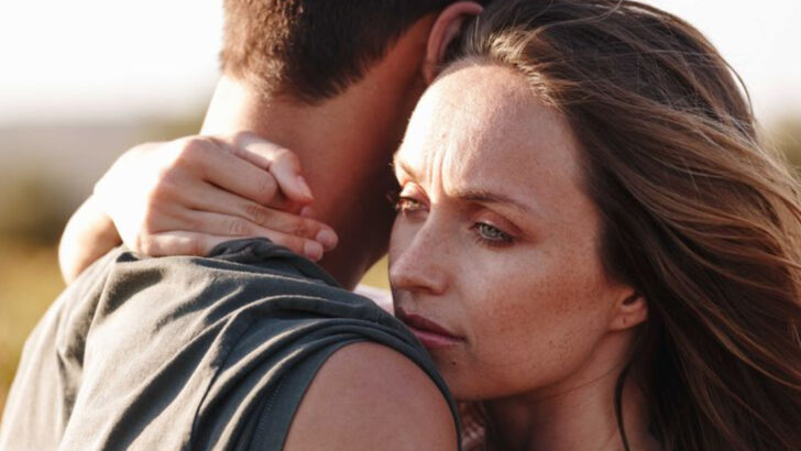 10 Marriage Red Flags You Can’t Ignore (Plus 7 That Practically Beg You To Leave)