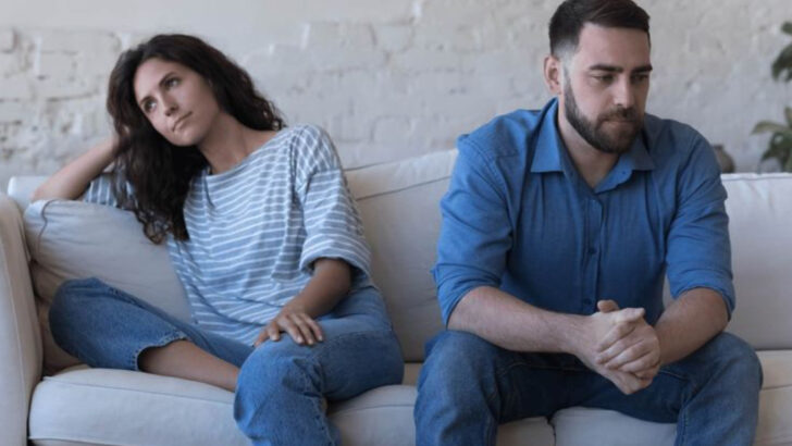 10 Signs Your Marriage Is Struggling and 10 Clues It Might Not Last