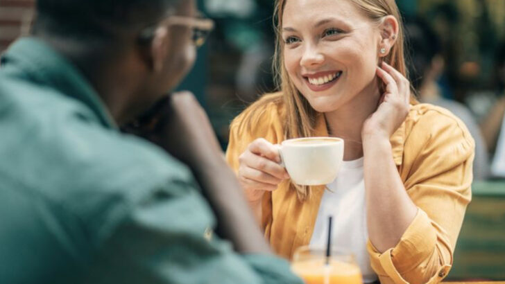 13 Signs of Women Who Won’t Settle for Less in Relationships And 5 Common Mistakes That Diminish Their Power