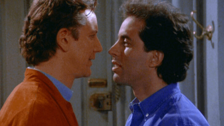 15 “Innocent” Habits That Make You Seem Rude Without Realizing It