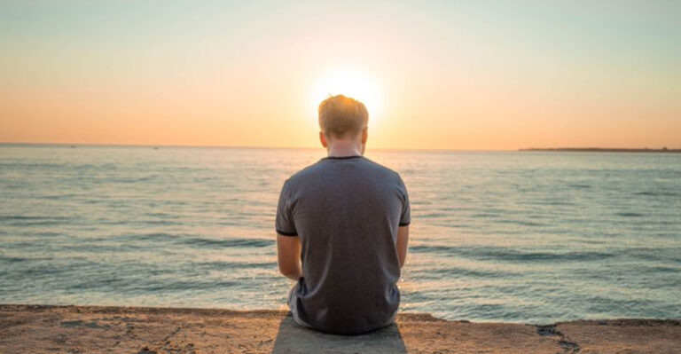 15 Rare Qualities That Make A Person Resilient To Their Core, According To Psychology