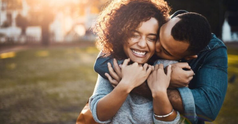 15 Rare Signs You’re Being Treated Right In Your Relationship, According To Research