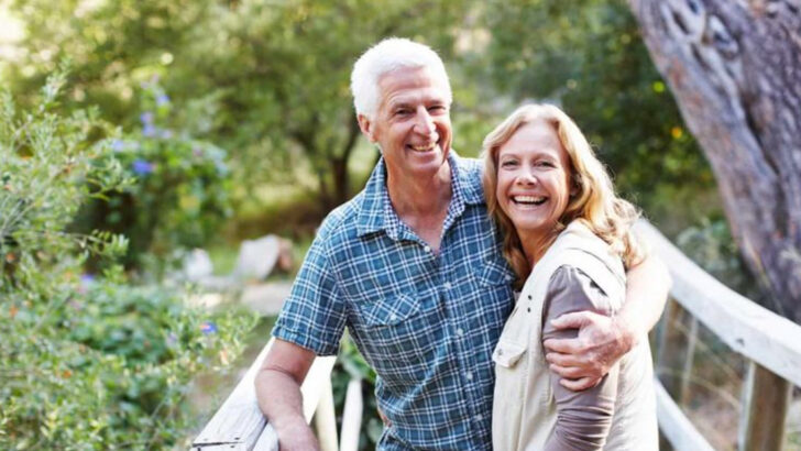 15 Reasons Women Over 50 Are Getting Back Into The Dating Game