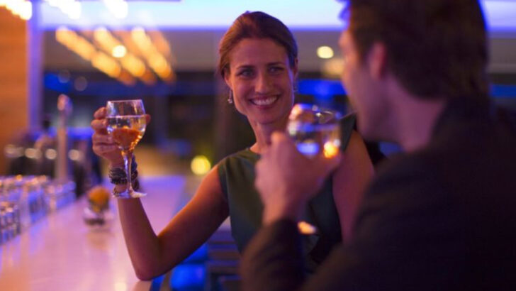 15 Surprising Habits That Might Be Making Women Less Attractive (Without Realizing It)