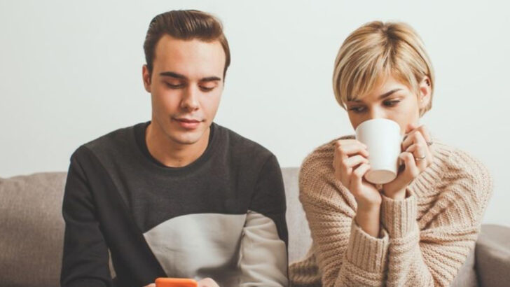 15 Undeniable Signs Your Partner Is Jealous