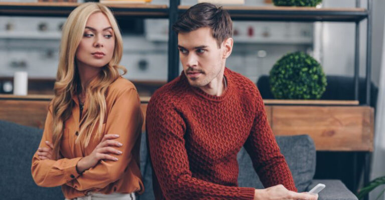 16 Patterns That Keep Women Stuck in Unhealthy Relationships And 3 Bold Shifts to Break the Cycle