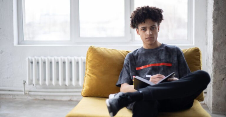 16 Reasons Gen Z and Millennial Men in the U.S. Are Among the Loneliest in the Western World