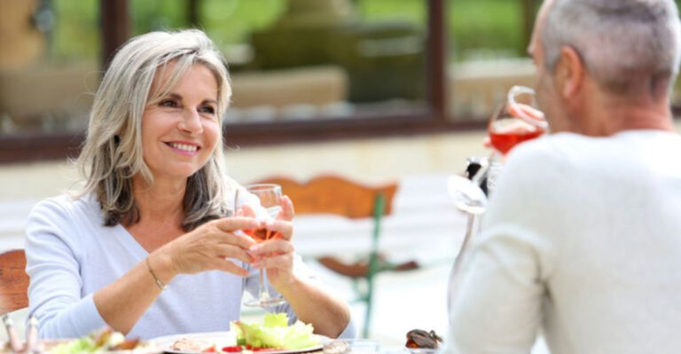 16 Reasons Why Seniors Are Going on Fewer Dates Than They’d Like