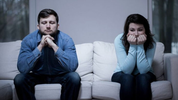16 Signs You’re Not In Love Anymore, You’re Just Afraid To Be Alone