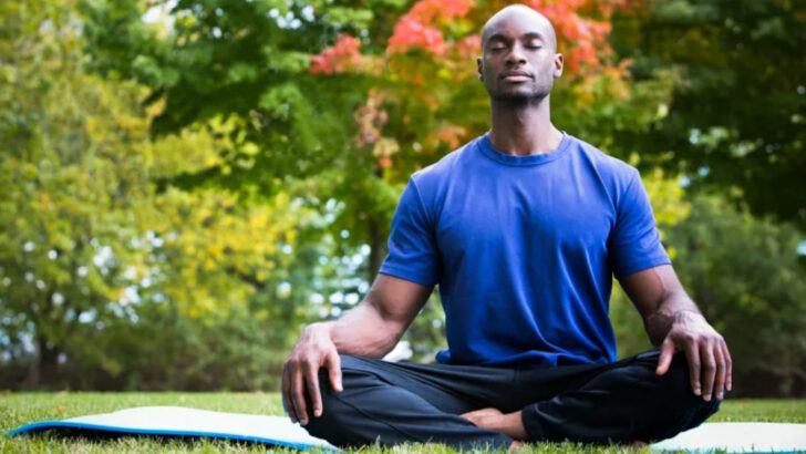 16 Things Emotionally Intelligent Men Do Differently