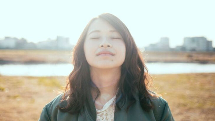 16 Ways Your Life Transforms After Divorce — and 3 Important Tips to Handle It with Grace