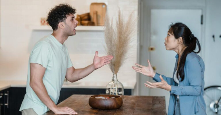 16 Toxic Habits That Have No Business in Your Relationship And 5 You Should Never Bring Into a Marriage