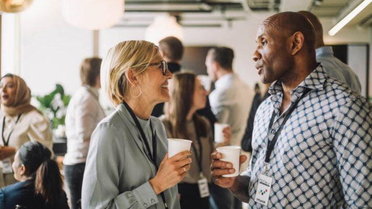 17 Clever Phrases That Instantly Humble an Arrogant Person