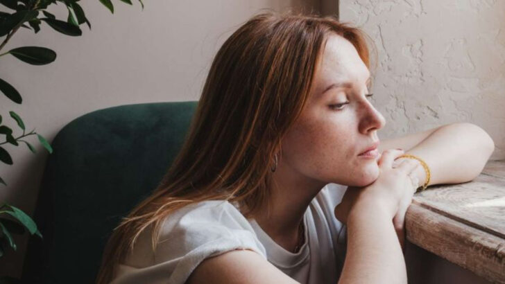 17 Life Shifts That Happen After Divorce — and 3 Simple Tricks to Ease the Transition