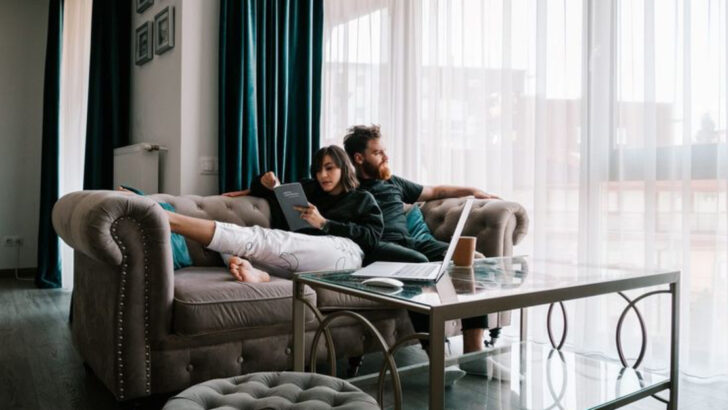 17 Signs Your Marriage Is Stronger Than You Think (Even If It Doesn’t Feel Like It)