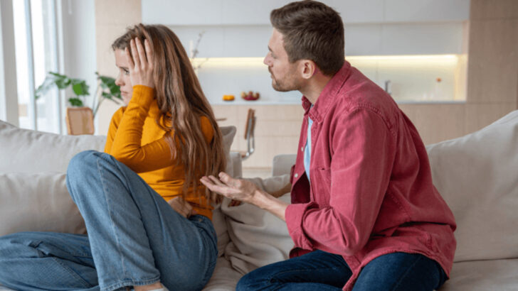 17 Signs Your Partner Is Emotionally Manipulating You