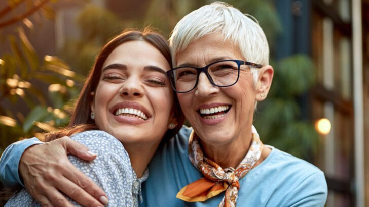 17 Things Adult Children Forget to Say on Mother’s Day (That Mean Everything)