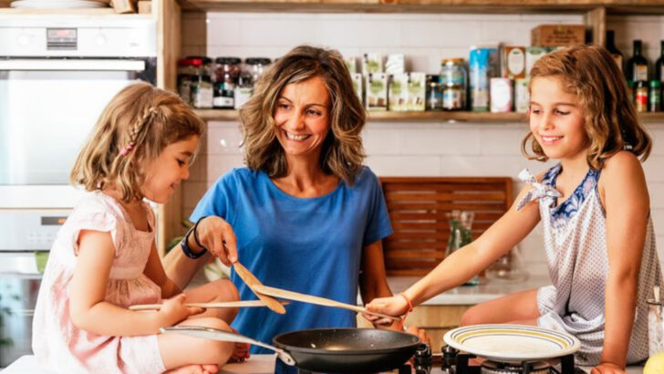 18 Life Hacks Our Parents Just Called Common Sense