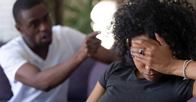18 Manipulation Tactics Narcissists Use To Divide Your Circle And Control The Power