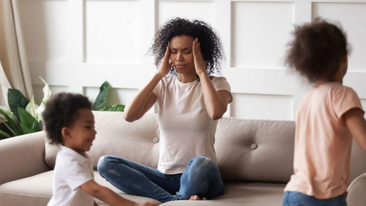 18 Regrets Many Mothers Quietly Carry Once Their Kids Are Grown