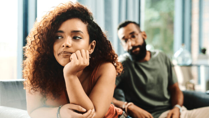 18 Relationship Behaviors That Are Actually Power Plays in Disguise