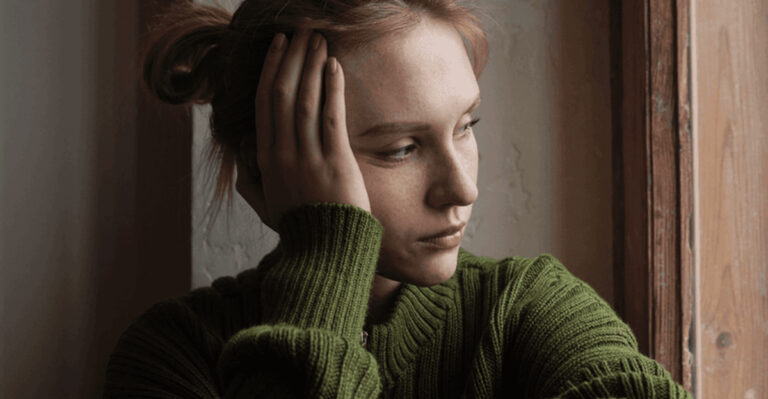 19 Things People Say When They’re Falling Out Of Love But Don’t Want To Admit It Yet