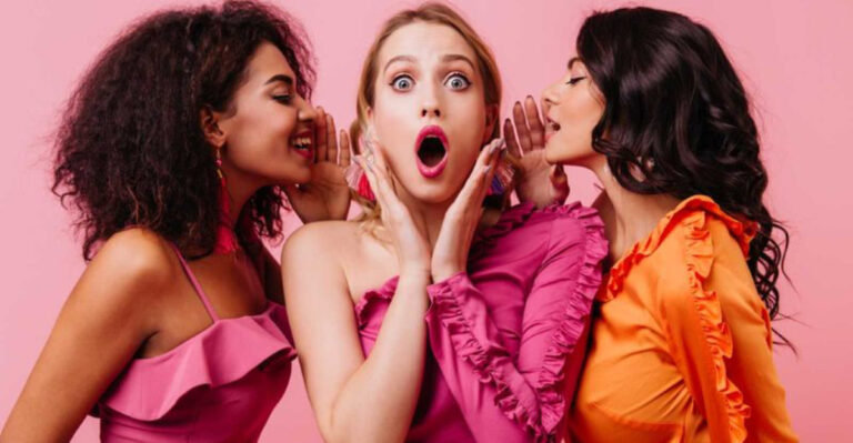 19 Tiny Red Flags That Immediately Make You Not Want to Be Friends With Someone
