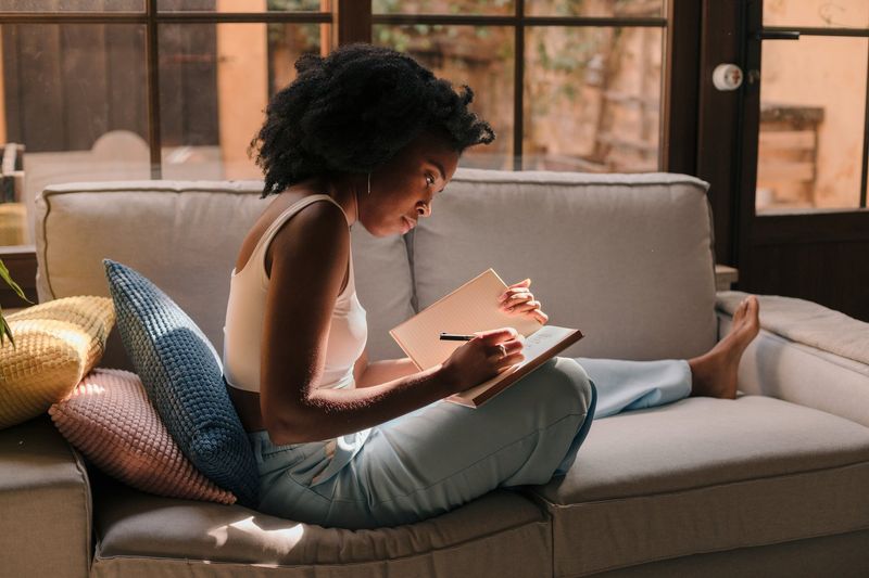She keeps promises to herself—even when no one’s watching