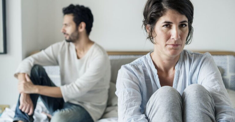 20 Signs Your Partner Is Insecure