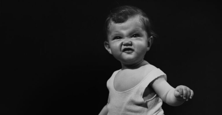 22 Charming Vintage Baby Names from the 1950s That Are Now Retro-Cool
