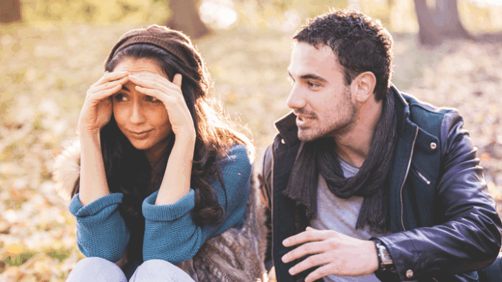 35 Crystal-Clear Signs Your Partner Is Emotionally Illiterate