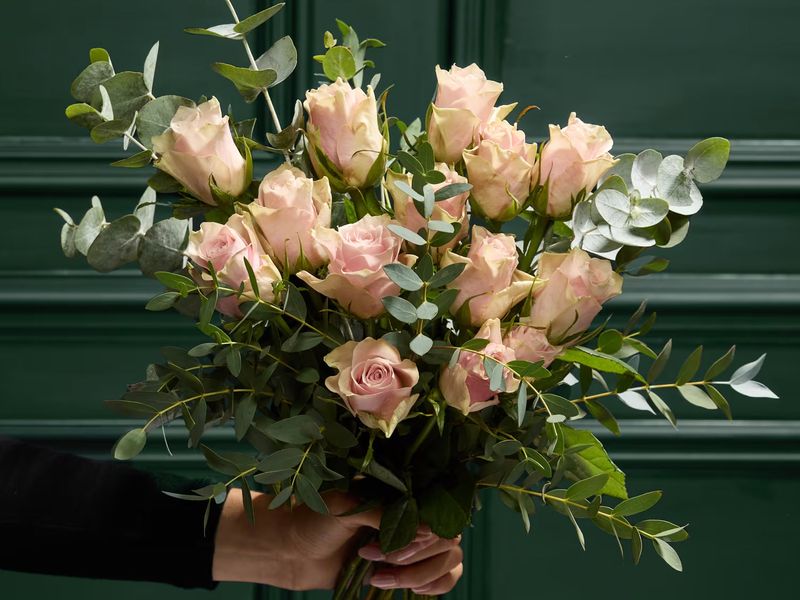 Monthly Flower Delivery Subscription