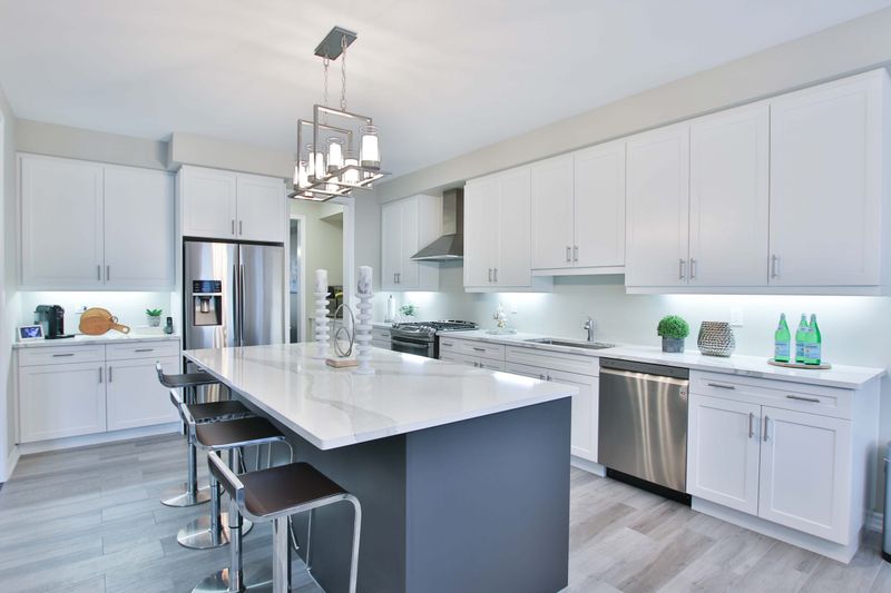 One Clean Space That Stays Clean for 24 Hours