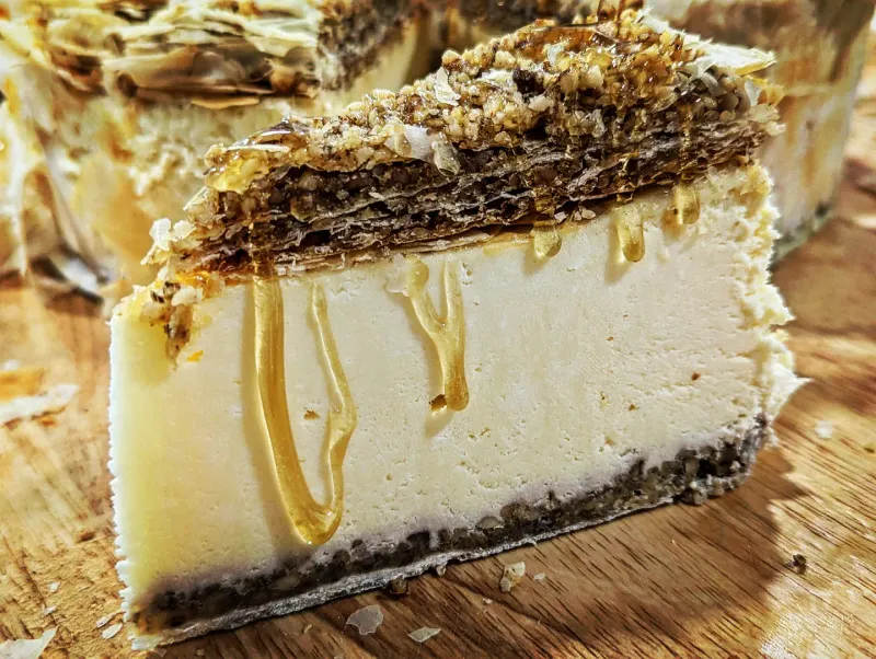 Leave the last bite of dessert for him without mentioning it