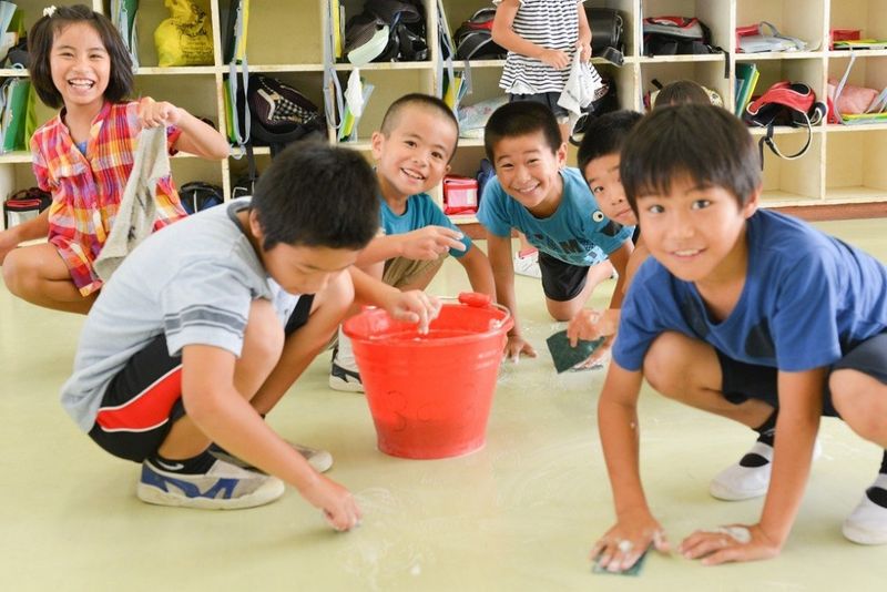 Expecting toddlers to clean up after themselves