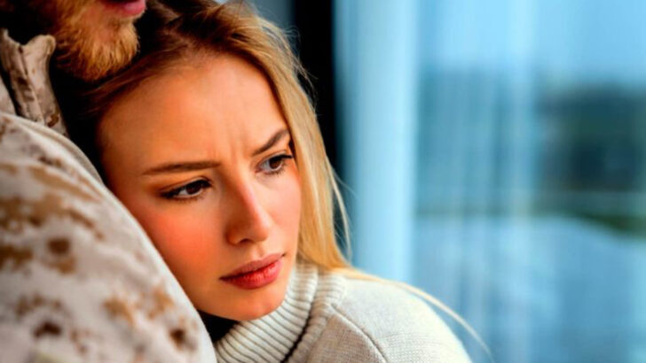 Decoding the Heart: 16 Clear Signs You’re In Love vs. Simply Loving Someone