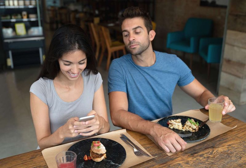 Know That Jealousy Doesn’t Equal Crazy—But It Does Need Context