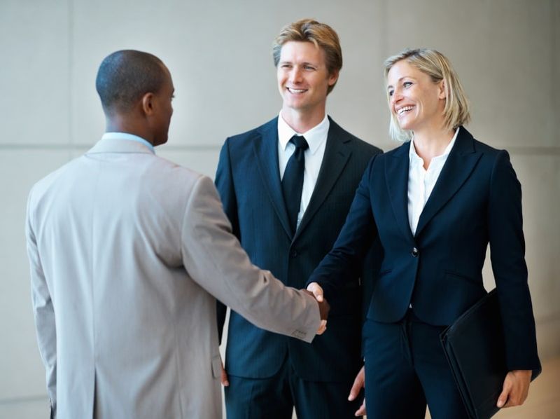 Make Smooth Introductions