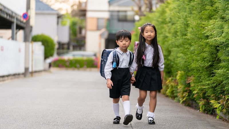 Encouraging independence without adult supervision