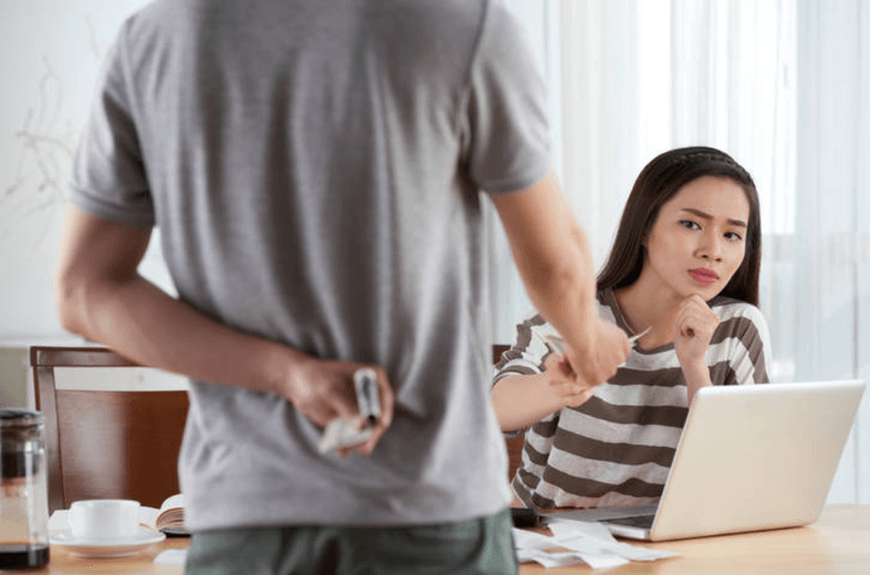 Hiding Money Woes? Trust Goes Fast