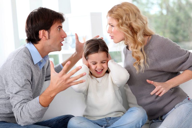 Solving Arguments Without Background Noise