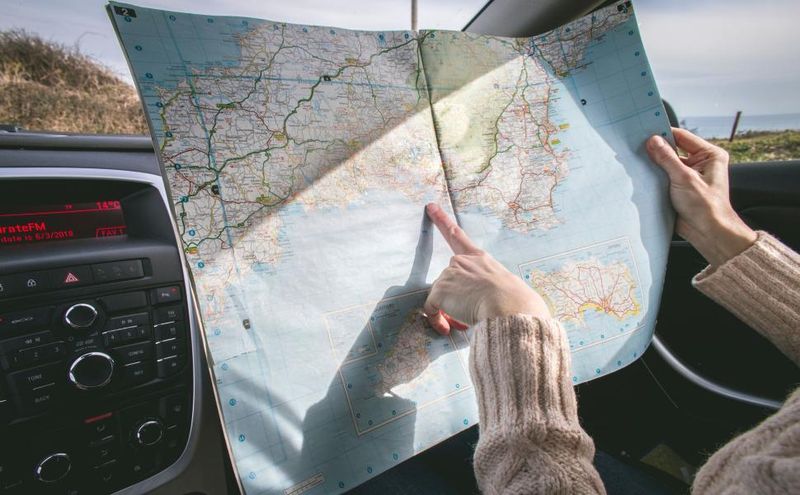 Paper Maps Over GPS