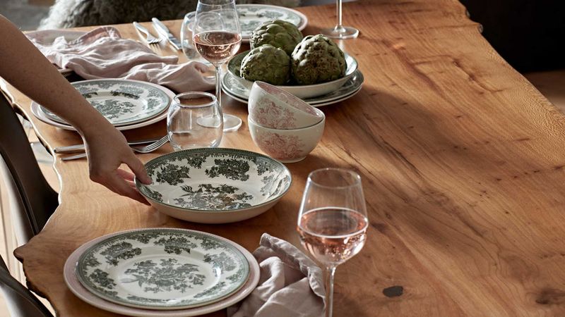 Using proper table settings at home