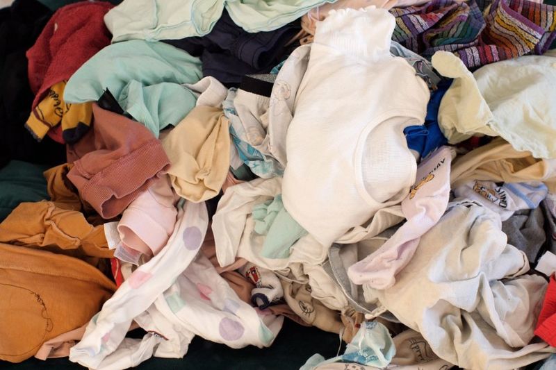 Using old T-shirts as cleaning cloths