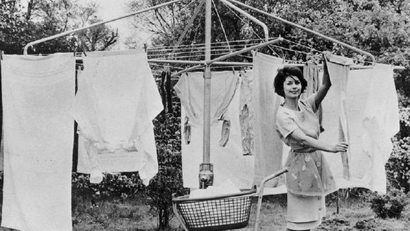 Handling Laundry