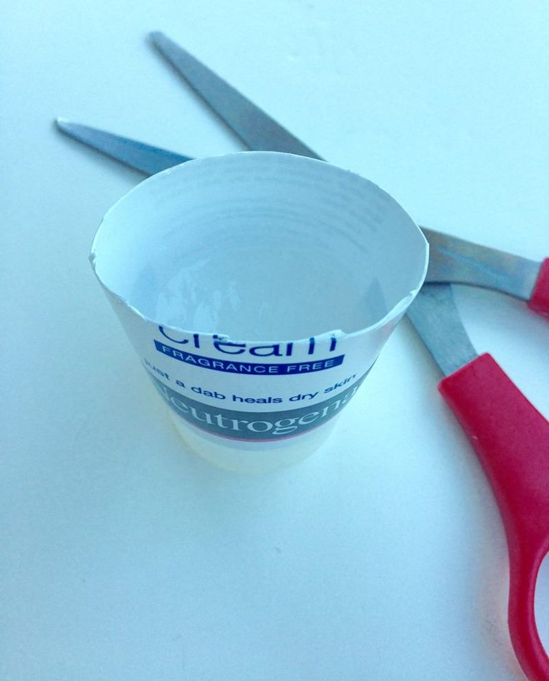 Cutting open tubes to get the last bit