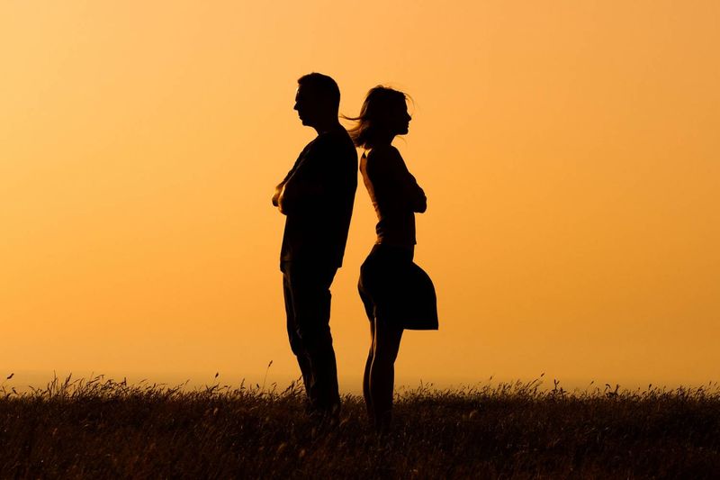 Situationships treated like clarity