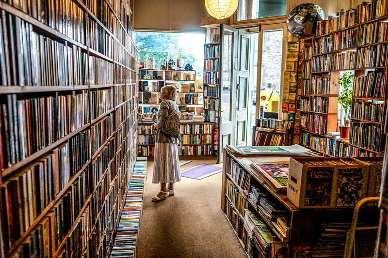 Libraries as actual hangout spots